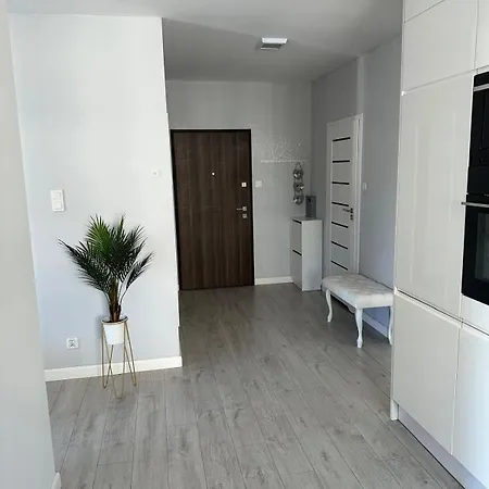 Modern 15th Floor Albatross Tower Appartamento *